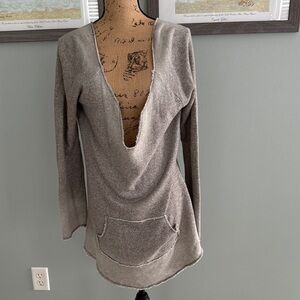 Off the shoulder lightweight seater